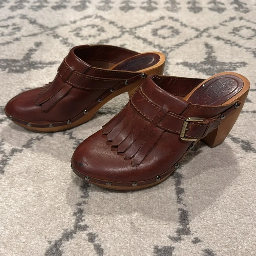 Madewell Brown Leather Clogs with Wooden Heel - Picture 4 of 7